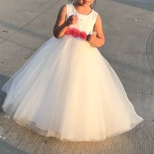 Toddlers flower girl dress